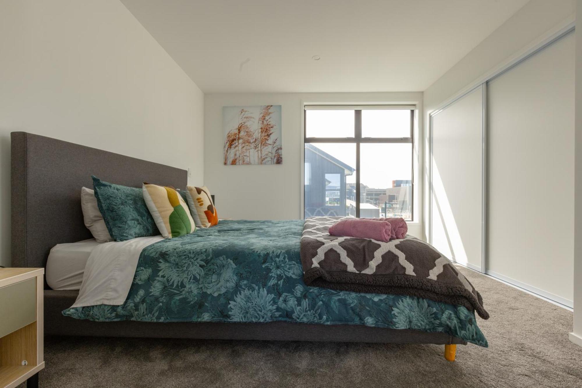 Luxury 2 Bedroom Townhouse By Hagley Park In Cbd クライストチャーチ エクステリア 写真